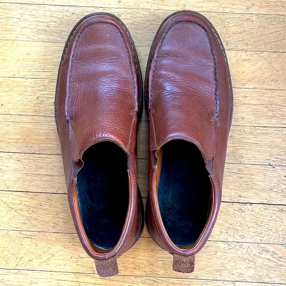 UGG | Shoes | Ugg Mens Leather Loafers Size 1 Great  display picture 3
